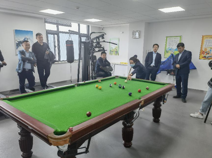 市產投集團團委舉辦“慶五一、迎五四”球類聯(lián)誼比賽(圖2)